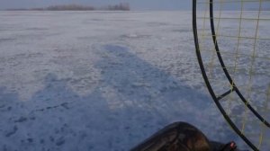 Аэролодка. На Волжских просторах Самары. И по льду и по воде Аэролодка / Берег/
