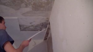 Поклейка потолка потолочными плитами.Как правильно наклеить плиты на потолок.