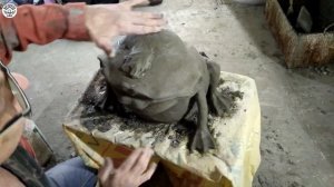 ЖАБАНЯ красотка из ЦЕМЕНТА своими руками | Поделки для дачи | DIY cement crafts with your own hands