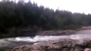 Сибирь река Казыр видео сплава через пороги неизвестных экстремалов.