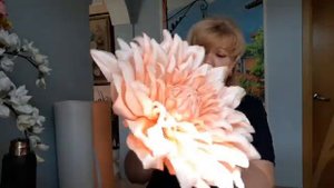 2️⃣часть мастер класса ? георгин- светильник? из изолона. DIY