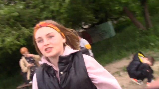 САНБОЙ СНИМАЕТ КЛИП СО ШКОЛЬНИЦАМИ [ЧАСТЬ 1] смотреть онлайн