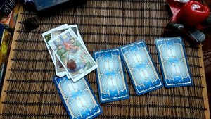 ОНЛАЙН-ГАДАНИЕ: Чем сейчас занят загаданный человек