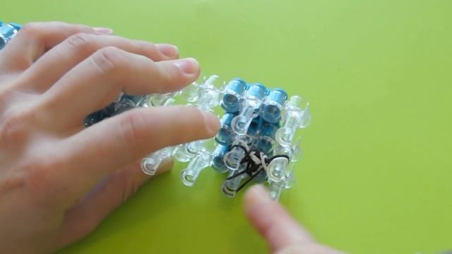 ❤Браслет из резинок. Зебра. Как сплести браслетик из резиночек в видеоуроке №187❤ смотреть онлайн