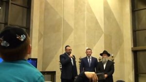 Ханука 2018 - зажигание первой свечи в КЦ Менора Днепр