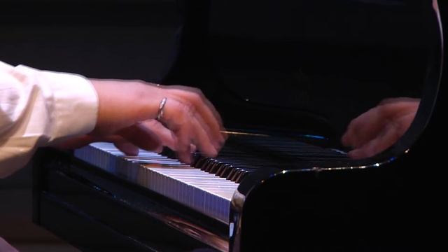 Денис Кириллов "Зимнее утро" П.И.Чайковский смотреть онлайн