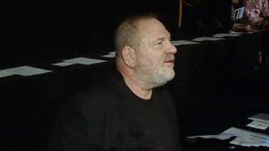 Продюсер Харви Вайнштейн, с которого и началась во...бвинений в домогательствах, отправится в тюрьму