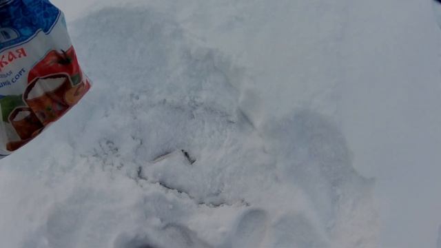 Зимняя рыбалка на Урале, ловля плотвы на мормышку и ставлю донные закидушки на . . . смотреть онлайн