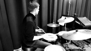 25 sek Myusammenspiel | Nica's Dream - Horace Silver [Drums Study Application]