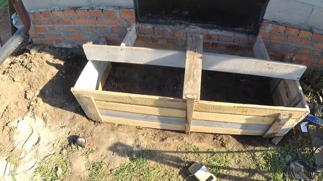 Крыльцо из бетона / Простое крыльцо для дома или гаража