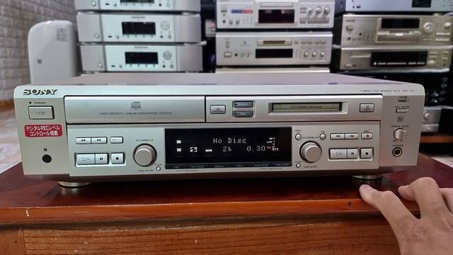 ?DAC?Sony MXD D40 . đẹp xuất sắc . Lh: 0966723489 смотреть онлайн