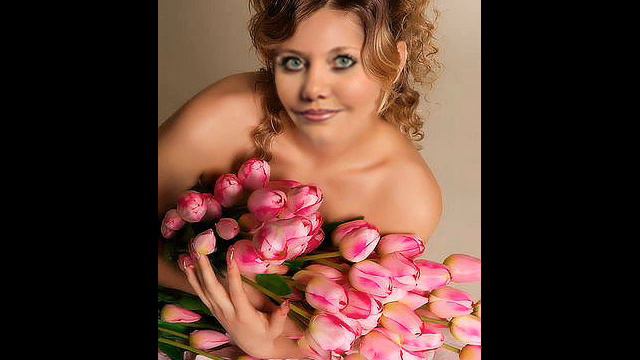 Поздравление с 8 марта.wmv смотреть онлайн