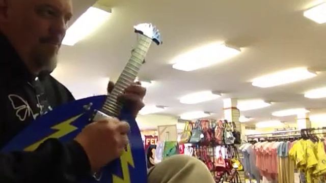 The Oriolo Blue Rocket смотреть онлайн