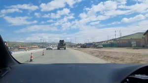 БЕЗДОРОЖЬЕ в МОНГОЛИИ. И зачем мы туда вообще поехали?! Пробки в столице. Обкидали машину.