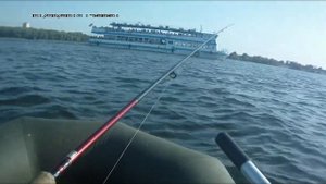 Поиск судака возле старого моста между Саратовом и Энгельсом