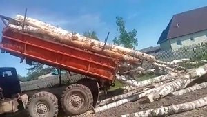 Урал самосвал задняя разгрузка...