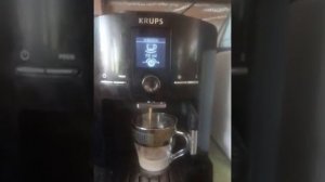 Капучино в Кофемашине Krups EA829810