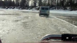Ципикан  весна, еле успели выехать речка пошла).MPG