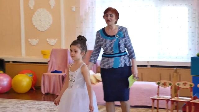 Я в сказке "Спящая красавица".Спктаклб в детском саду. смотреть онлайн