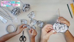 DIY Цветы из фольги / Как сделать красивый и простой цветок / Поделки из фольги своими руками
