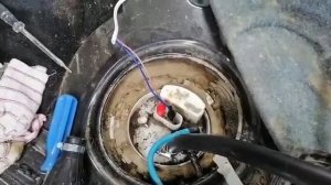 Как слить бензин с иномарки