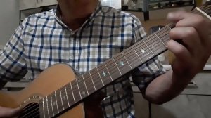 Пара аккордов на семиструнной гитаре с Алиэкспрес.