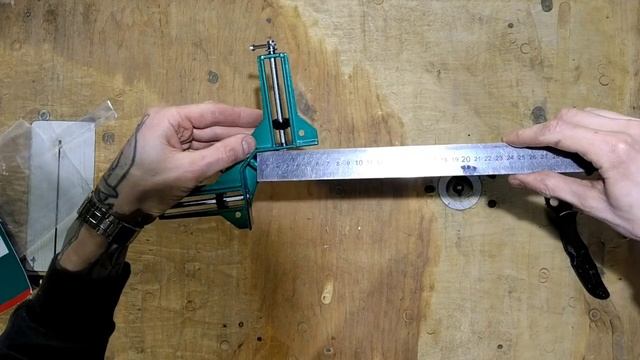 Угловая струбцина KRAFTOOL HCC-80 смотреть онлайн