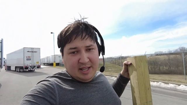 Выехал в рейс после очередного ремонта, и сразу сломался смотреть онлайн