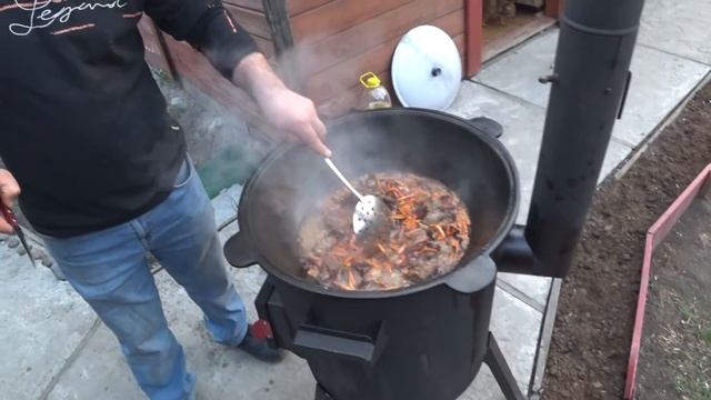 Рубен учится делать "Плов" смотреть онлайн