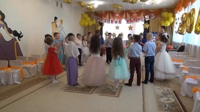 Игротанец попурри "Перемена"