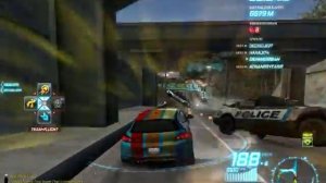 Rainbow Dash play´s Need for Speed World