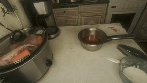 Свиная рулька в медленноварке