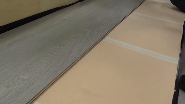 Мастер-класс по укладке ламината.(фрагмент) смотреть онлайн