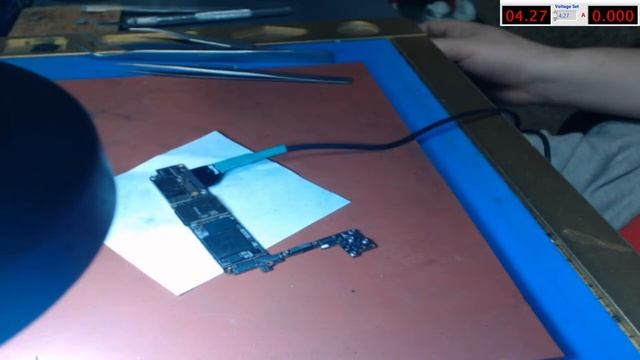 Iphone 8 не включается/ после неудачного ремонта смотреть онлайн