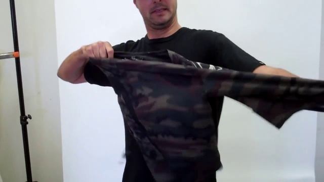 O'Neill Superfreak Boardshorts VS O'Neill Hyperfreak Boardshorts смотреть онлайн