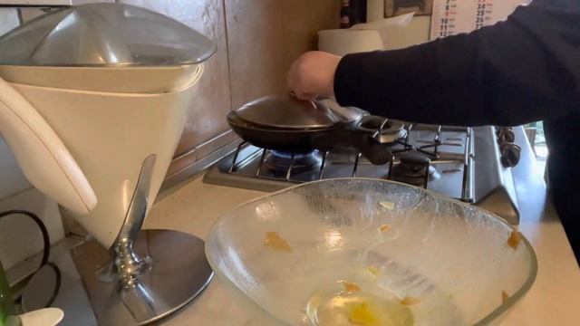 Піцца з макаронами: перевірений рецепт смачної страви