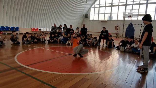 FORTY (Сорокин Данил) vs Казаку Никита смотреть онлайн