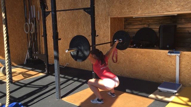 Уход под штангу смотреть онлайн