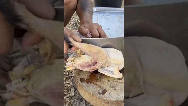 Cooking Chicken Roast #primitivecooking #mrchhoungheating #mukbang #cookingchicken