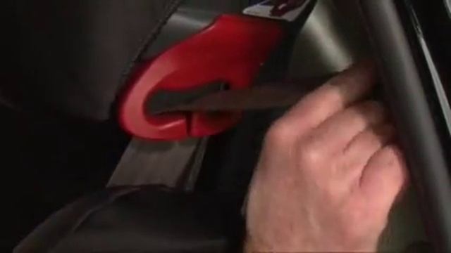 Как установить автокресло Romer KIDFIX SICT смотреть онлайн