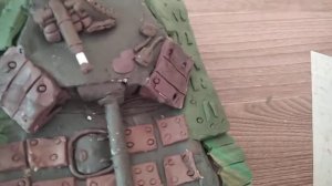 Русский танк T-90 из пластилина