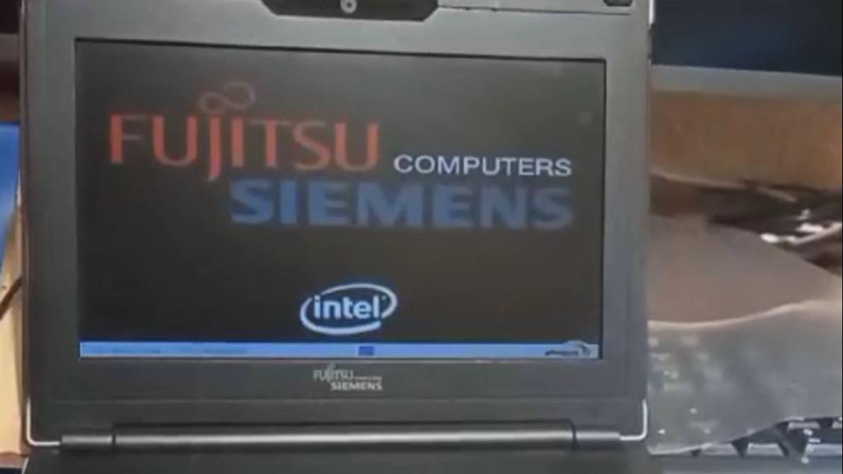 FUJITSU computer SIEMENS