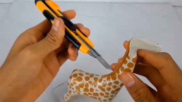 Como hacer una jirafa de plastilina смотреть онлайн