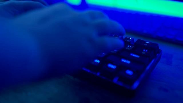 Розыгрыш+обзор. Дешевая механика с Aliexpress, топ или не стоит? Обзор Geek GK61 смотреть онлайн