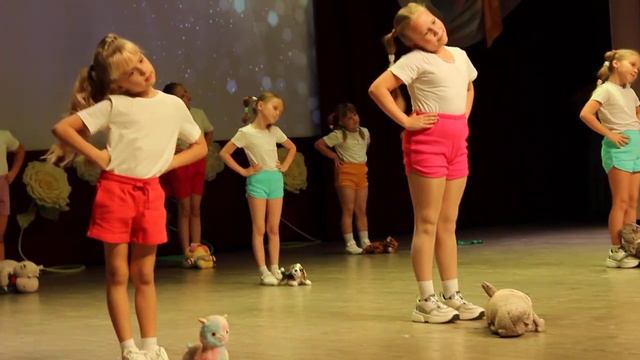 песня "крокодил " 2022г студия диез