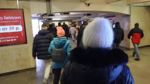 Выход в город со станции метро площадь Ленина в сторону улицы Ленина, минский метрополитен