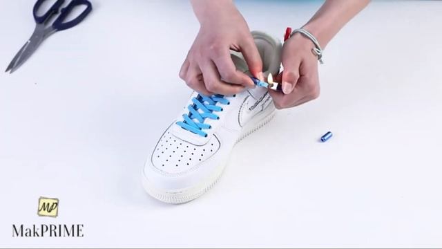 Эластичные шнурки с цветными фиксаторами