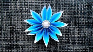 Как сделать красивую снежинку из бумаги к Новому году