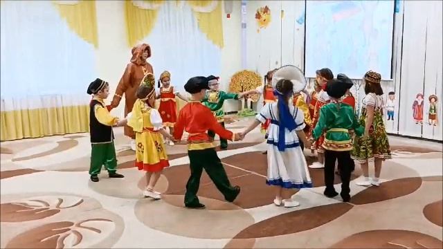 "День Народного Единства "МАДОУ "Детский сад№40 -ЦРР" город Тобольск , Петрова М.С. смотреть онлайн