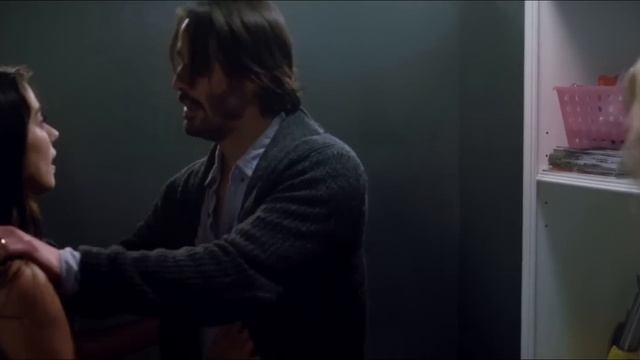 Knock Knock | official trailer #1 US (2015) Keanu Reeves смотреть онлайн